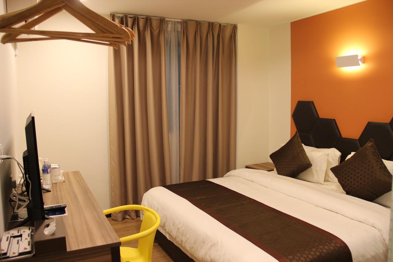 Memoire Hornbill Hotel Kuching Exterior foto