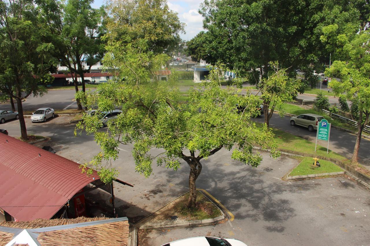 Memoire Hornbill Hotel Kuching Exterior foto