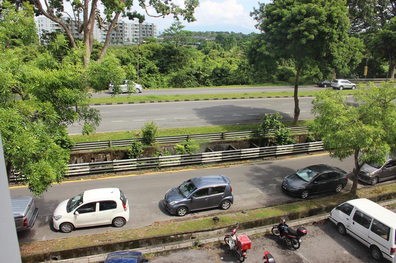 Memoire Hornbill Hotel Kuching Exterior foto